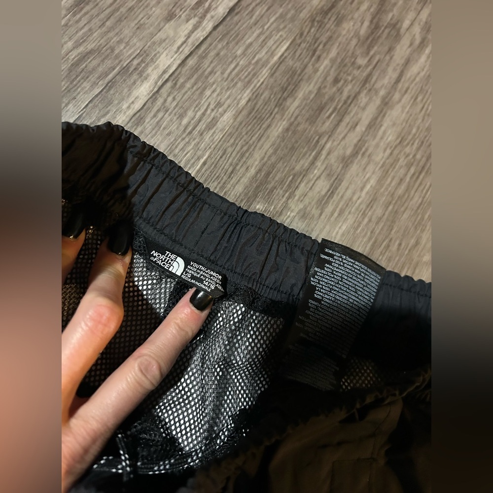 The North Face Nylon/Polyurethane Pant - Picture 2 of 8